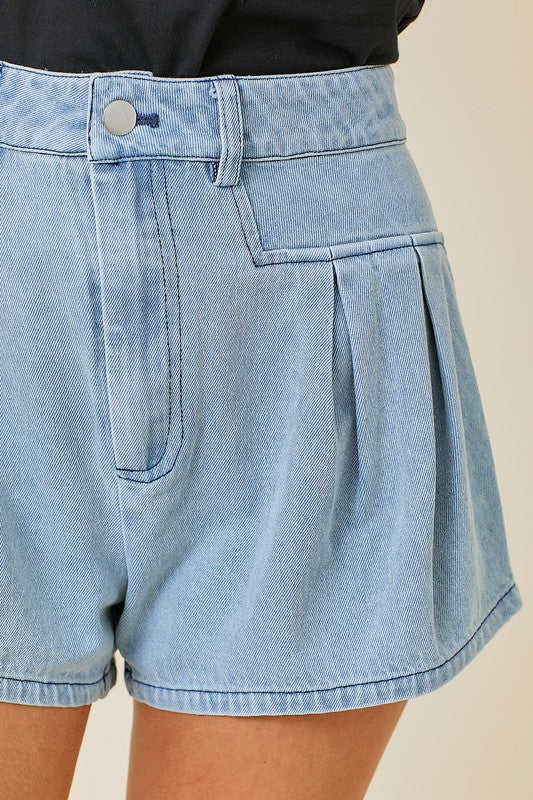 Nantucket Pleat Denim Shorts